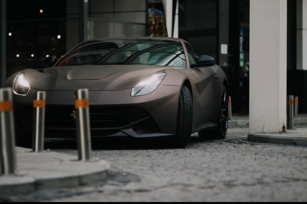 Renkli Kaplama Trendleri: Aracınıza Kişilik Katın